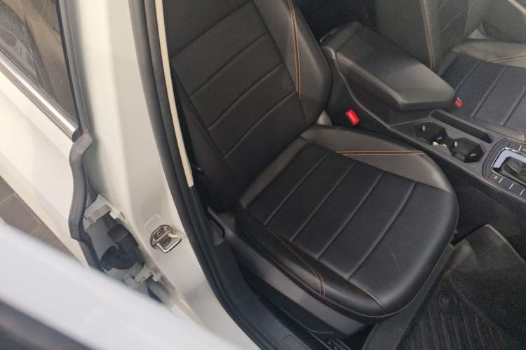 Used Volkswagen Bora 2023 200TSI DSG Enjoyment Edition Right Front Seat