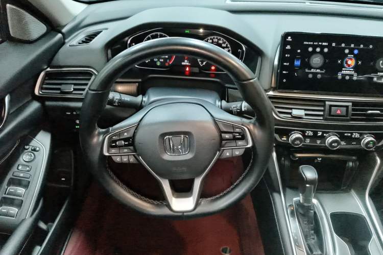 Used Honda Accord 2022 260TURBO Phantom Night · Prestige Edition Steering Wheel