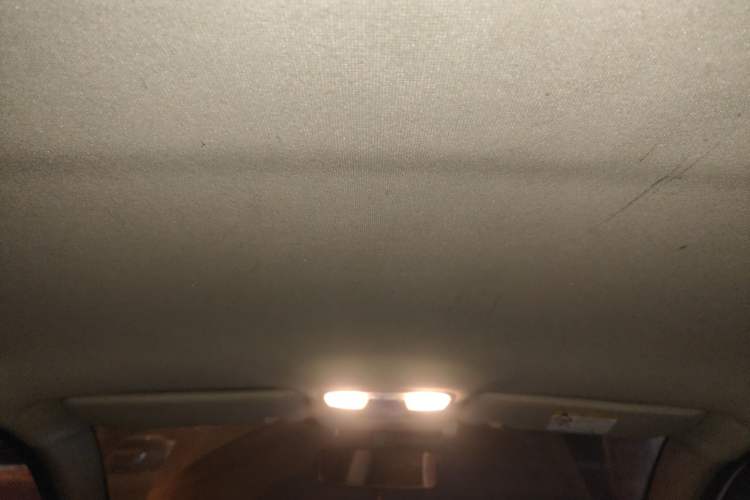 Used Geely Auto Diamond 2016 1.5L Manual Elite Edition
