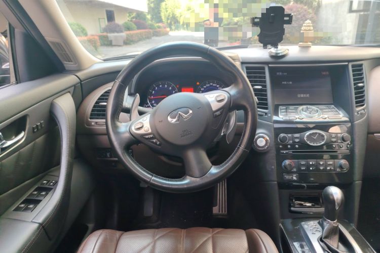 Used Infiniti FX 2011 FX35 Standard Edition
