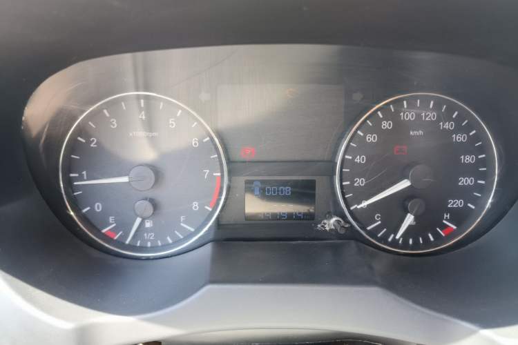 Used JAC Refine M3 2015 Maker Edition 1.6L Luxury Version