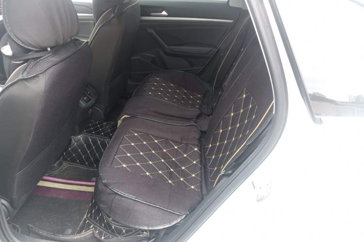 Used Volkswagen Lavida 2023 280TSI DSG Starry Sky Deluxe Edition Left Rear Seat