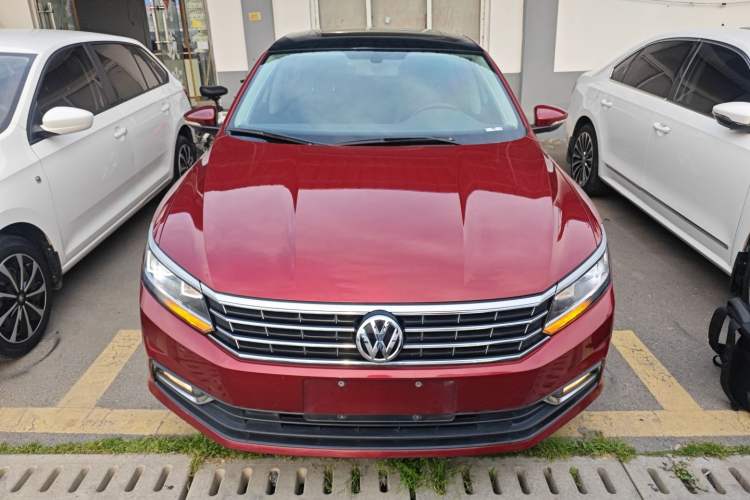 Used Volkswagen Passat 2016 330TSI DSG Luxury Edition Front
