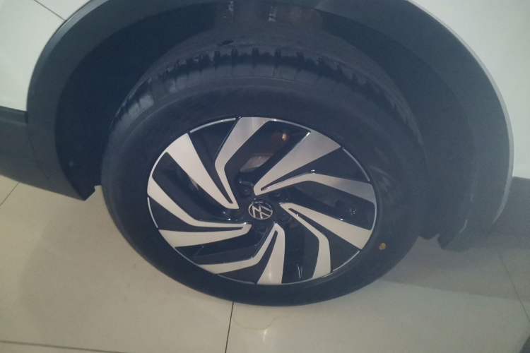 Used Volkswagen Tiguan L 2023 330TSI Automatic Two-Wheel Drive Comfort Edition