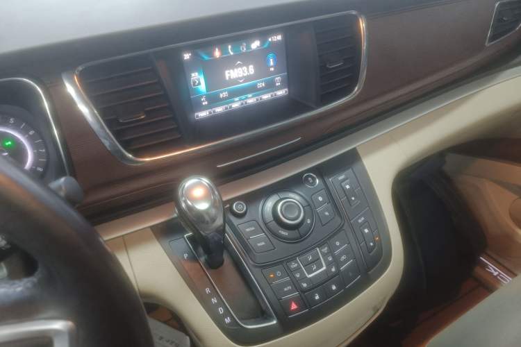 Used Buick GL8 2017 25S Prestige Version China V Standard
