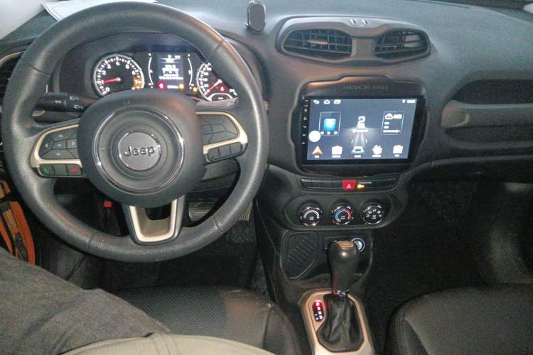 Used Jeep Renegade 2017 180T Automatic Kinetic Edition+