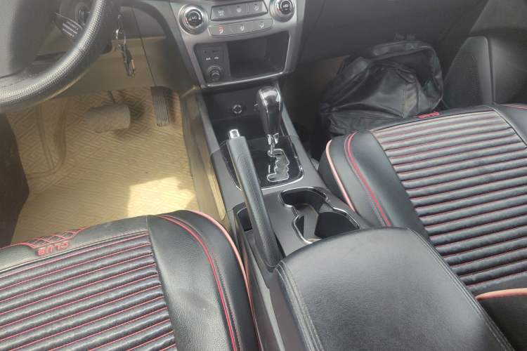 Used SsangYong Korando 2015 2.0L 4x4 Automatic Zhi Chun Edition
