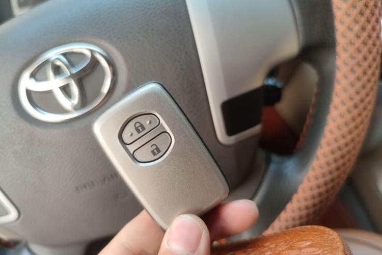 Used Toyota Land Cruiser 