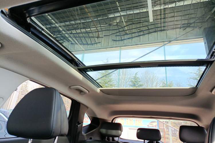 Used Hyundai Tucson 2023 Tucson L 1.5T Automatic Two-Wheel Drive LUX Prestige Edition Headliner