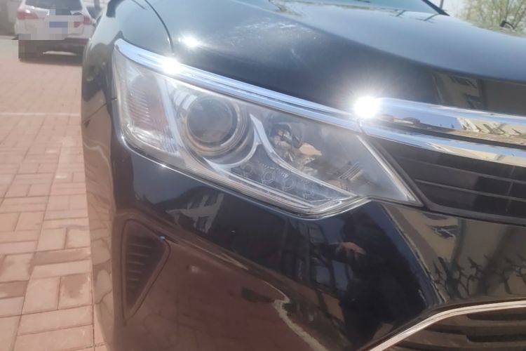 Used Toyota Camry 2016 2.0E 10th Anniversary Elite Edition Right Front Headlight