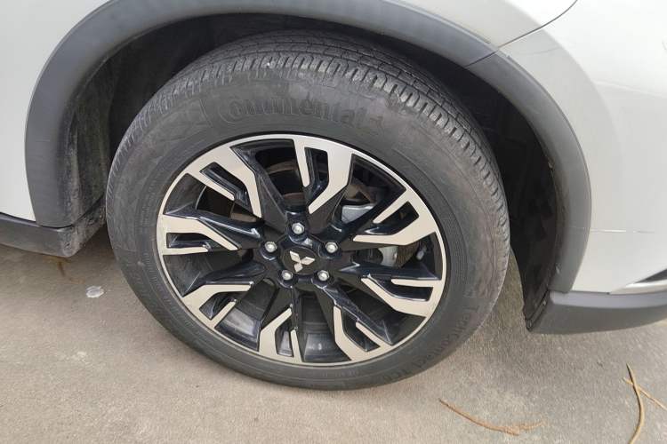 Used Mitsubishi Outlander 2019 2.0L Two-Wheel Drive Comfort Edition 5 Seats China VI Standard