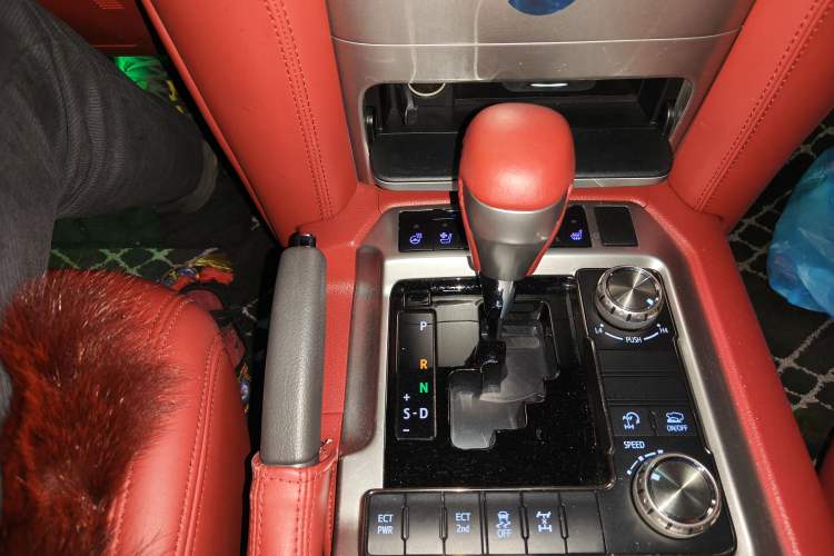 Used Toyota Land Cruiser 2019 4.0L GX-R 5-Seater Parallel Import
