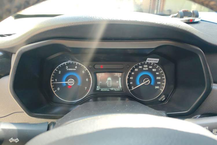 Used Dongfeng Fengon 580 2016 1.5T Manual Luxury Edition Instrument Cluster