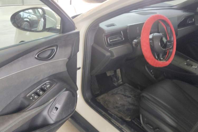 Used BYD Seal 06 New Energy 2025 DM-i Smart Drive 80KM Prestige Model Driver Seat