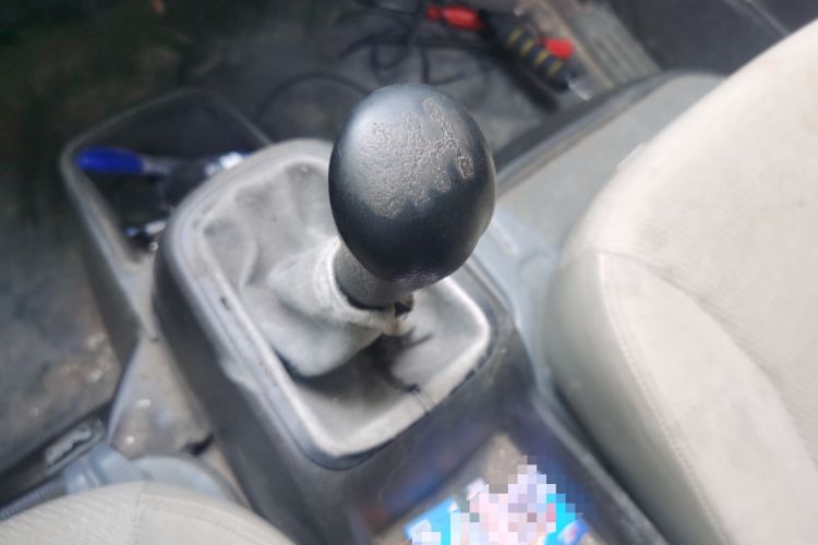 Used Wuling Rongguang 2014 1.5L S Base Version Gear Lever