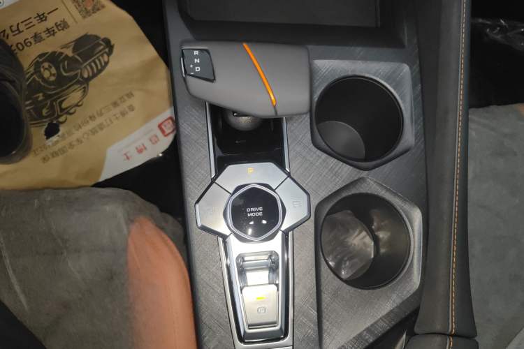 Used Changan UNI-V 2024 1.5T Prestige Sport Edition