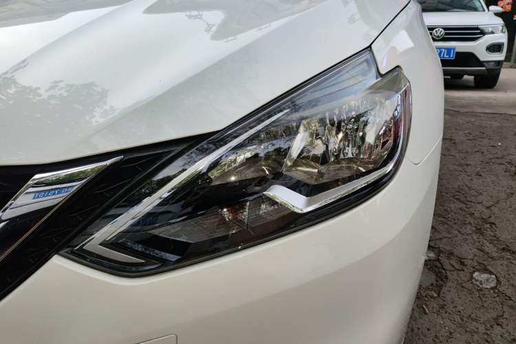 Used Nissan Sylphy 2019 Classic 1.6XL CVT Luxury Edition Left Front Headlight