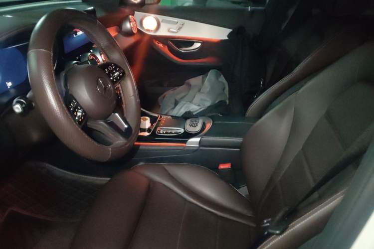 Used Mercedes-Benz GLC 2022 Facelifted GLC 260 L 4MATIC Dynamic Edition Left Front Seat