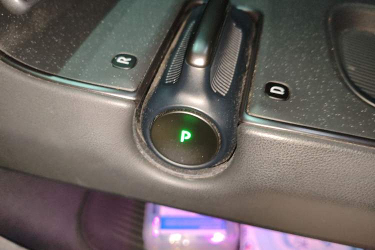 Used Nio ET5T 2024 75kWh Touring Gear Lever