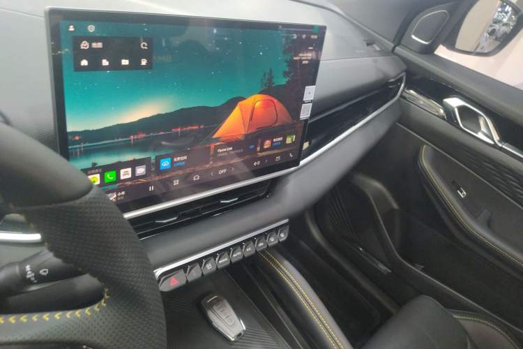 Used Geely Auto Coolray 2025 Bin Yue L 1.5T DCT Starlight Edition
