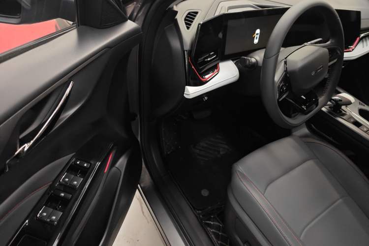 Used Oshan X5 PLUS 2023 1.5T DCT Navigation Edition