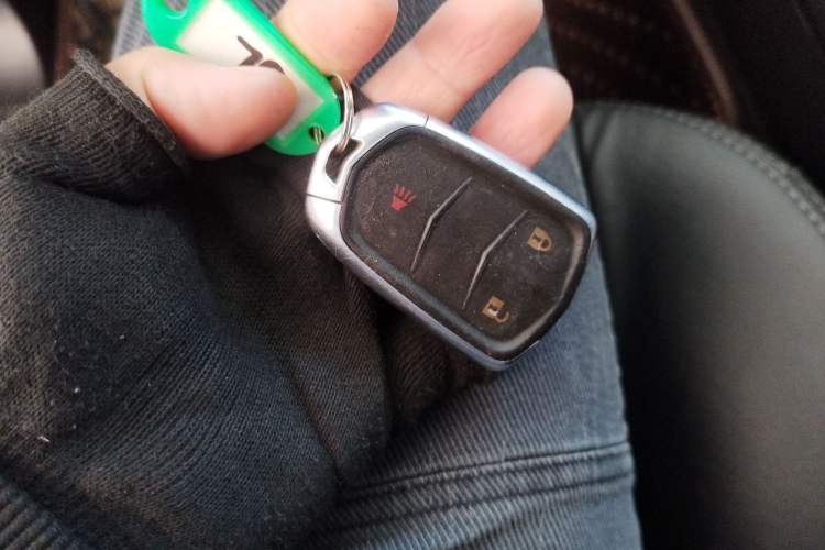 Used Cadillac SRX 2015 3.0L Comfort Version
