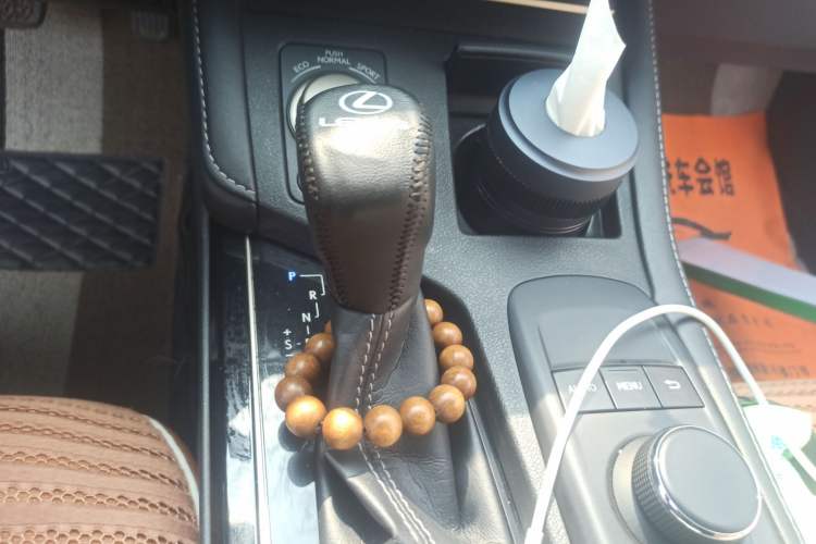 Used Lexus ES 2016 200 Midnight Special Limited Edition Gear Lever