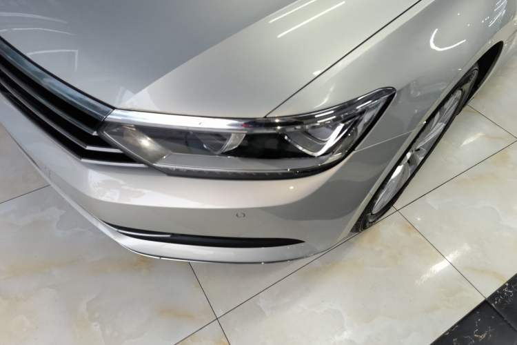 Used Volkswagen Magotan 2017 330TSI DSG Luxury Model