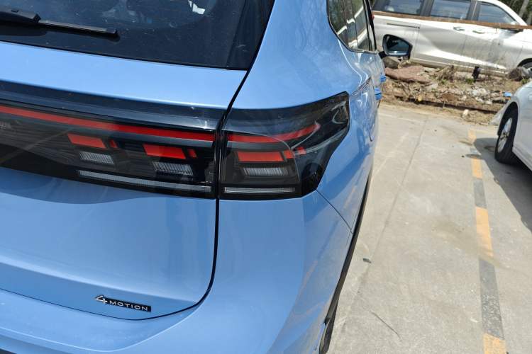 Used Volkswagen Tiguan L 2024 PRO 380TSI Four-Wheel Drive R-Line Prestige Edition Exterior 3