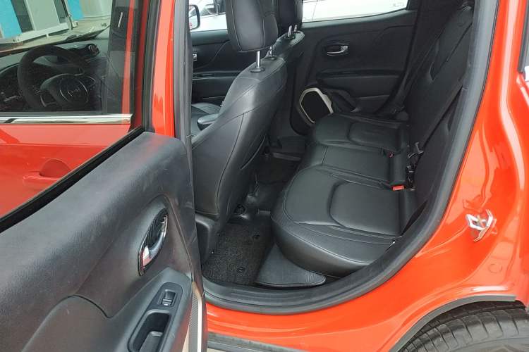 Used Jeep Renegade 2016 1.4T Automatic Smart Edition