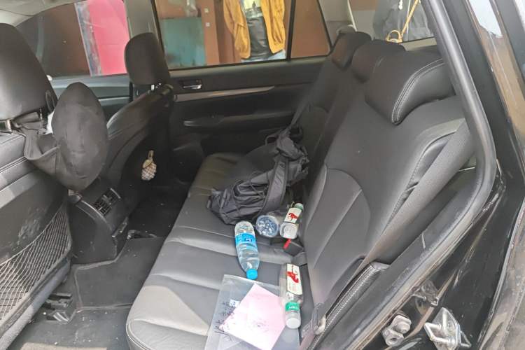 Used Subaru Outback 2014 2.5i Yashang Sport Edition
