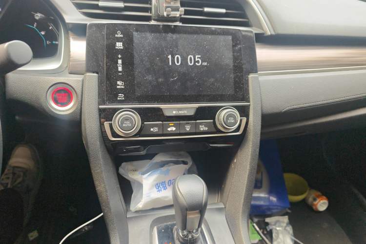 Used Honda Civic 2019 220TURBO CVT Dynamic Edition China VI Audio And AC Panel