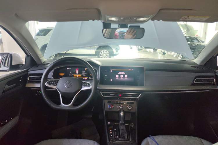 Used Volkswagen Lavida 2023 280TSI DSG Full-Comfort Edition
