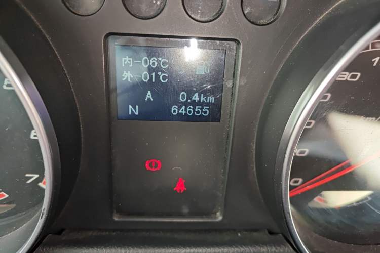 Used BAIC Off-Road BJ40 2016 40L 2.3T Automatic All-Wheel Drive Premium Edition Odometer Close Up