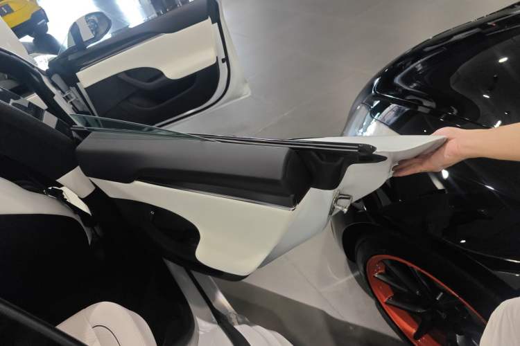 Used Tesla Model S 2023 Three-Motor All-Wheel-Drive Plaid Version
