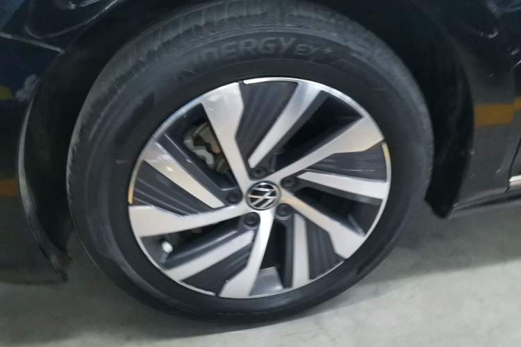 Used Volkswagen Passat New Energy 2020 430 PHEV Hybrid Elite Edition China VI Standard
