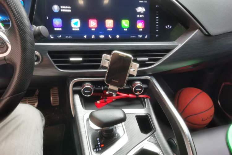 Used Geely Auto Monjaro 2019 Updated Version 350T Yuxingzhe AWD Audio And AC Panel