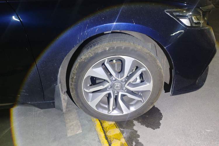 Used Honda Inspire 2019 260TURBO Elegant Edition China VI Emission Standard Right Front Wheel Hub