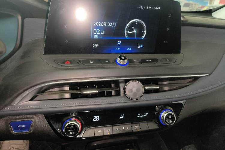 Used Buick Velite 6 2023 430km Range Commuter Version