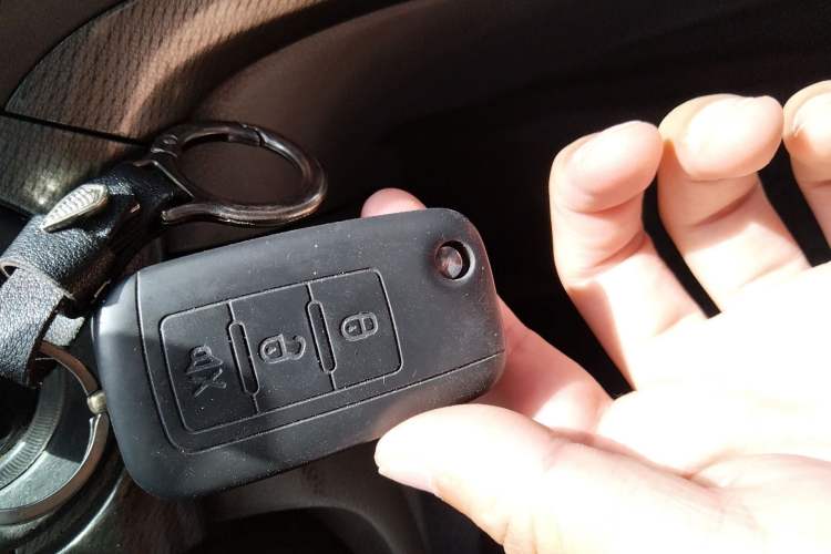 Used Chevrolet Epica 2013 1.8 SL ZhiZhen Edition MT
