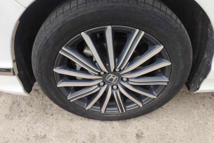 Used Honda Elysion 2022 2.0L eHEV Luxury First Edition Left Front Wheel Hub