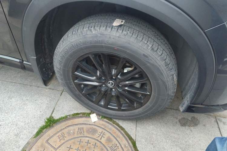 Used Mazda CX-5 2021 2.0L Automatic Two-Wheel Drive Black Knight Right Front Wheel Hub