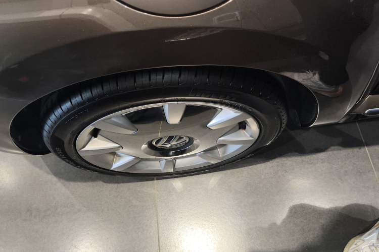 Used Volkswagen Beetle 2015 280TSI Right Rear Wheel Hub