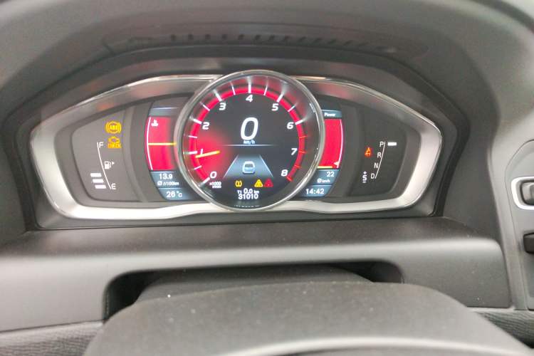 Used Volvo XC60 2014 T5 Zhiya Edition
