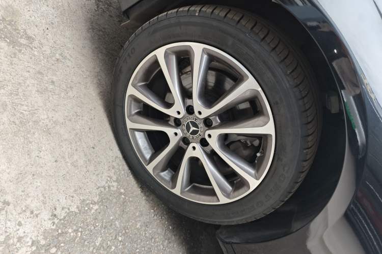 Used Mercedes-Benz E-Class 2020 E 260 L
