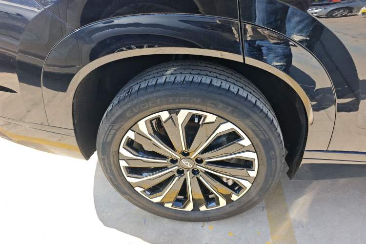 Used Chery Tiggo 9 2023 2.0T Dual-Clutch Two-Wheel Drive Luxury Edition 7 Seats