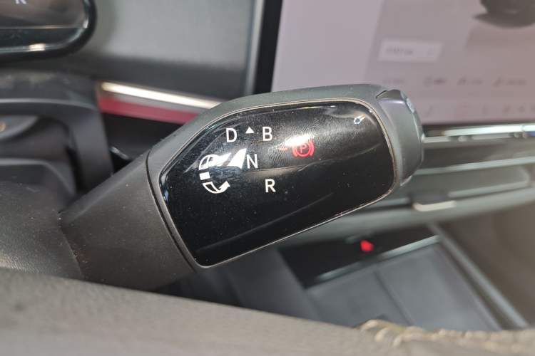 Used Volkswagen ID.UNYX 2024 Revised Pro Long-Range Version Gear Lever