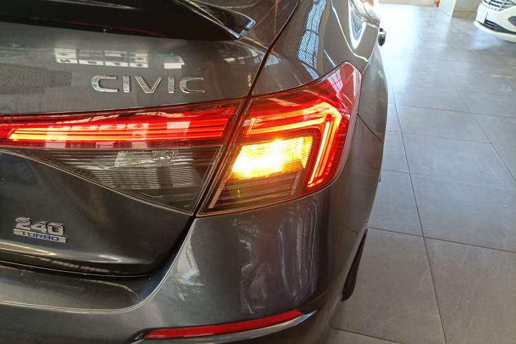 Used Honda Civic 2022 240TURBO CVT Dynamic Edition
