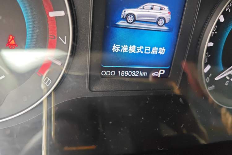 Used Haval H2 2017 Red-Label 1.5T Automatic Two-Wheel Drive Luxury Model Odometer Close Up