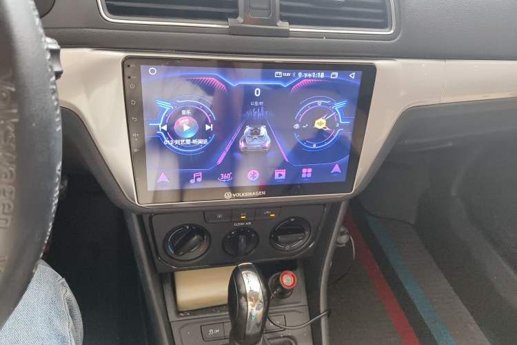 Used Volkswagen Lavida 2015 1.6L Automatic Fashion Edition
